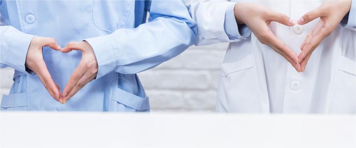 1723776751252412.jpg 摄图网_501143068_医疗团队比心特写(企业商用).jpg