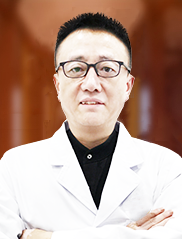 黄宏.png