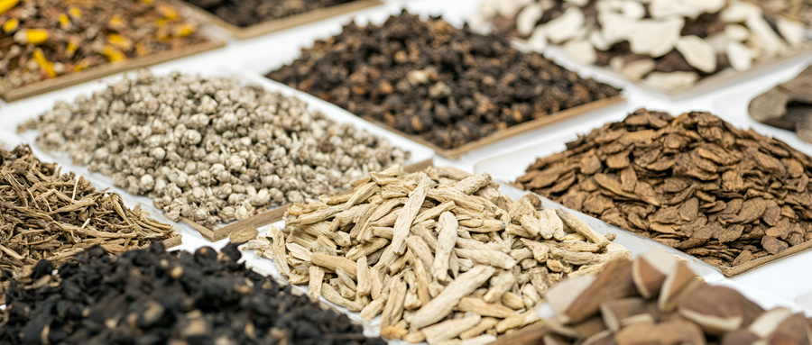 1742547083128372.jpg 摄图网_602002094_中药材展示(企业商用).jpg